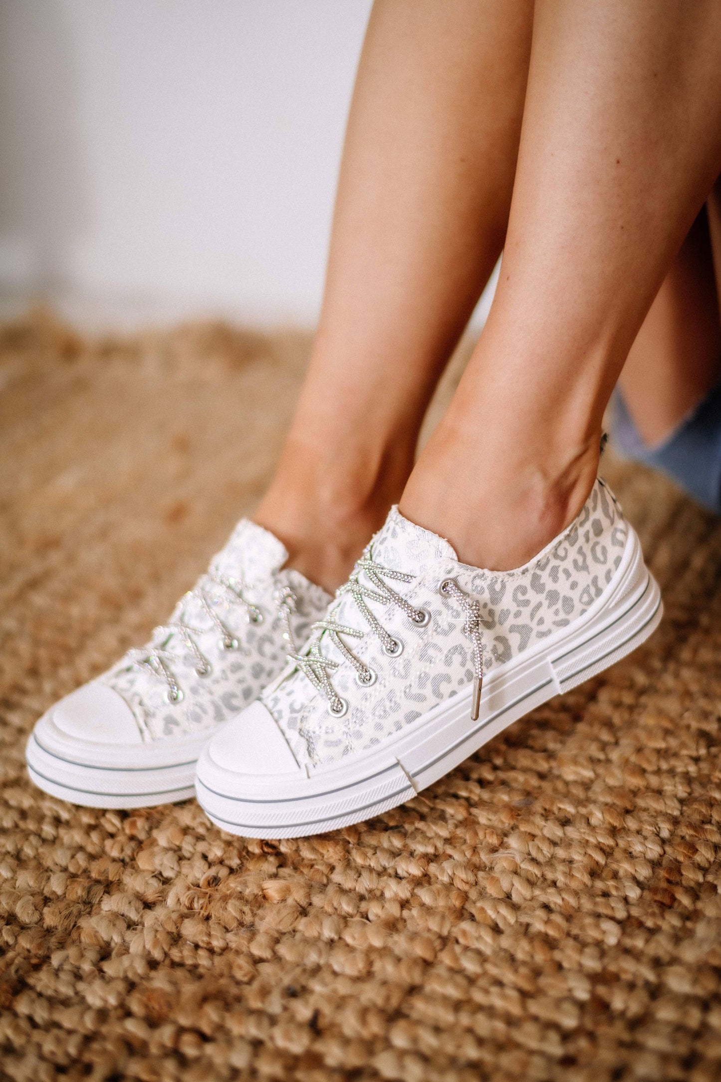 Aman Print Sneaker