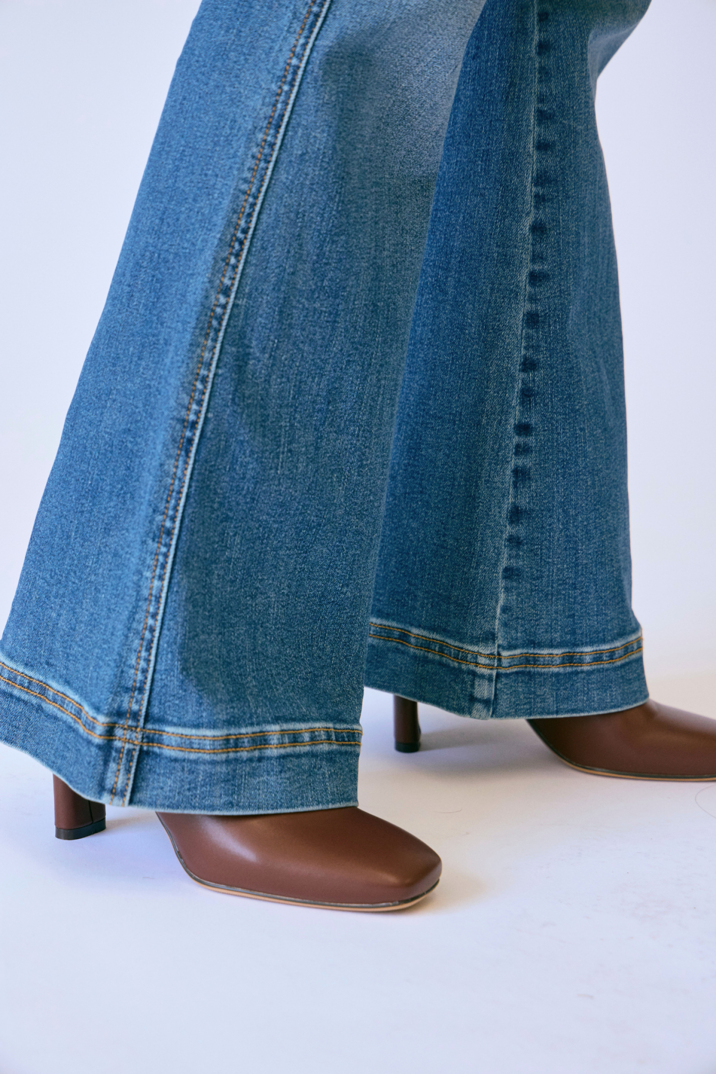 Judy Blue High Waist Petite Tummy Control Double Button Flar