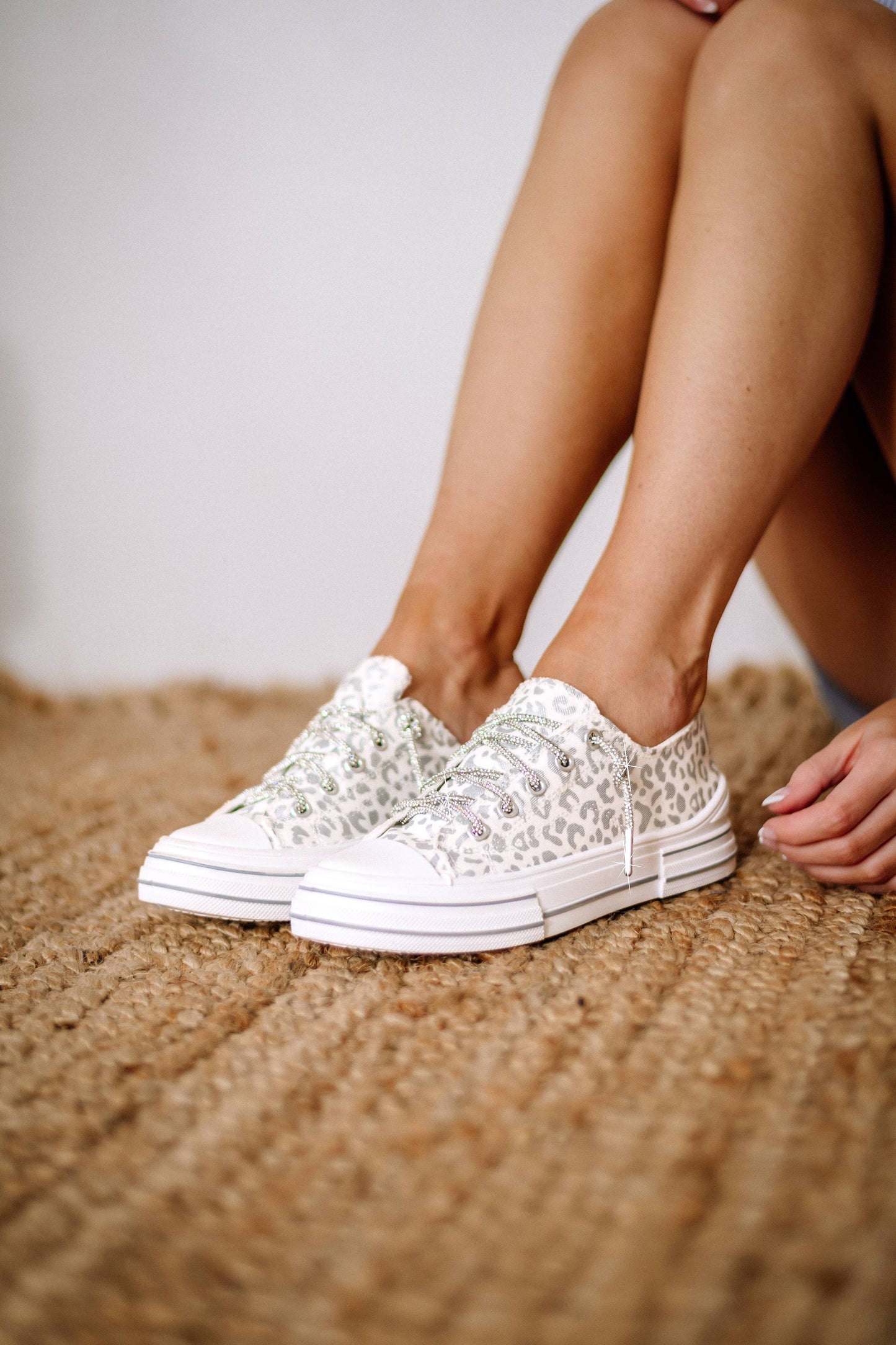 Aman Print Sneaker